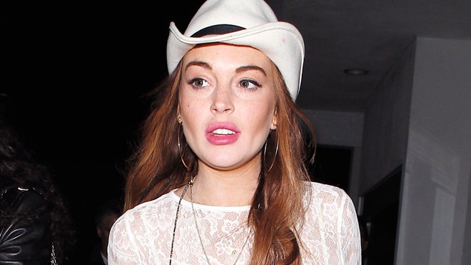 Lindsay Lohan 660 X17.JPG